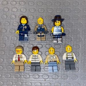 Lego mini figures